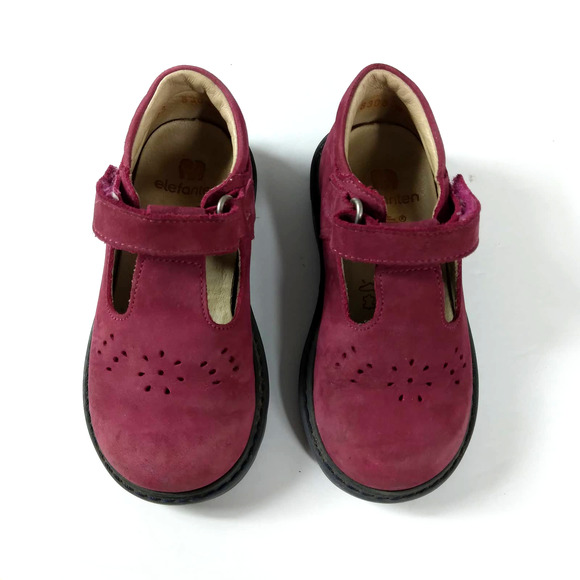Elefanten Other - Elefanten Mary Janes Girl shoes size 23 (7US size)